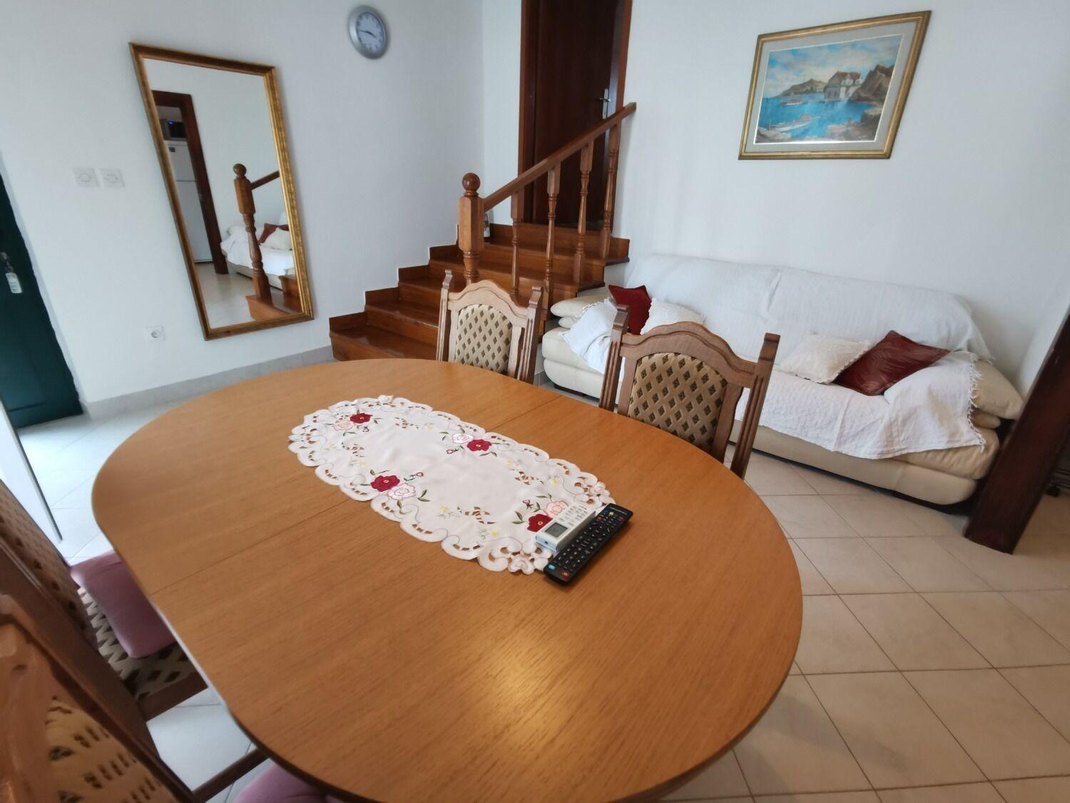 Apartments Srdan Vinišće Εξωτερικό φωτογραφία