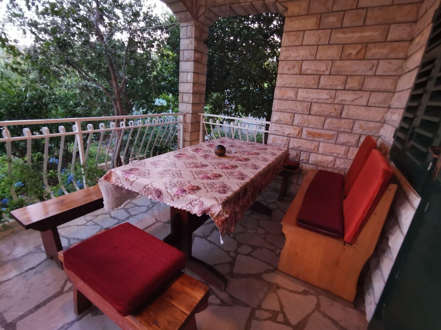 Apartments Srdan Vinišće Εξωτερικό φωτογραφία