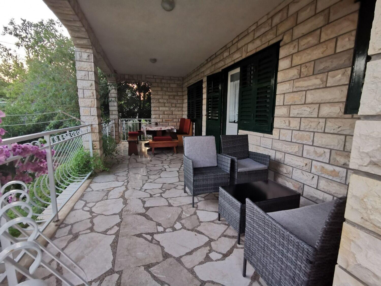 Apartments Srdan Vinišće Εξωτερικό φωτογραφία